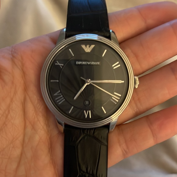 **SOLD ELSEWHERE** Emporior Armani - Unisex Black Watch w/ Silver Face - Picture 4 of 16